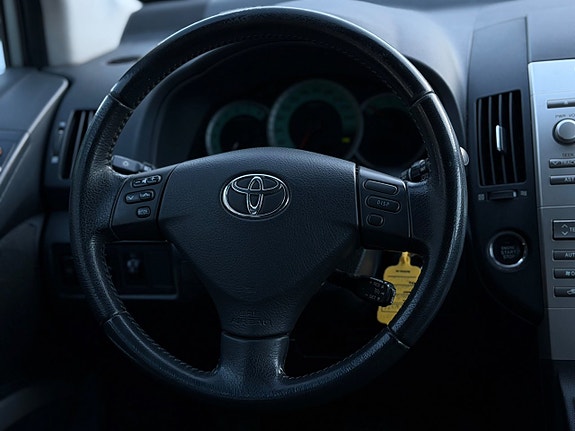 Toyota Corolla Verso 11 of 22