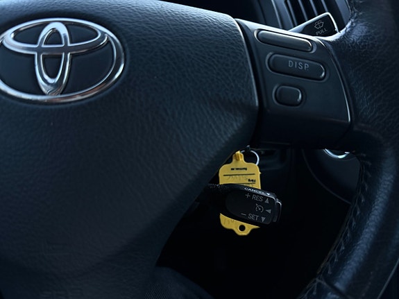 Toyota Corolla Verso 14 of 22