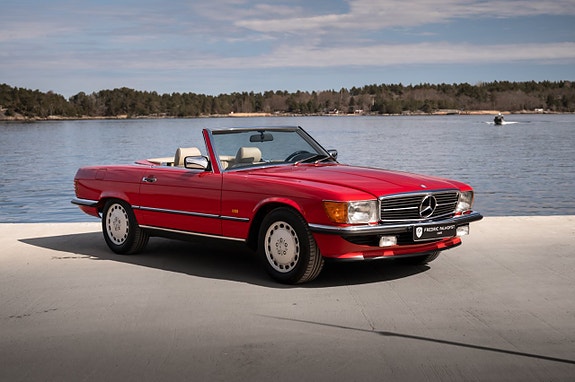 Mercedes-Benz 300 SL 13 of 28