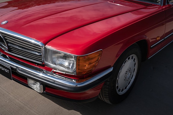 Mercedes-Benz 300 SL 16 of 28