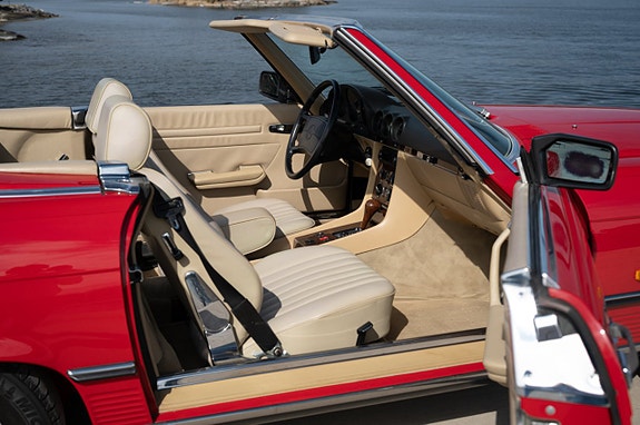 Mercedes-Benz 300 SL 23 of 28