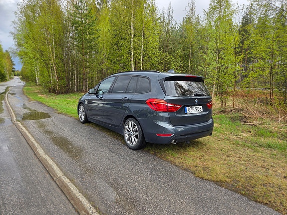BMW 220d 2 of 2