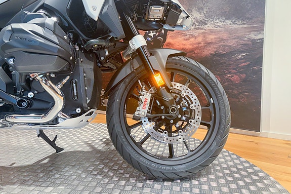 BMW R 1300 GS | Alla paket | Forged enduro wheels | Sommarkampanj! 5 of 5