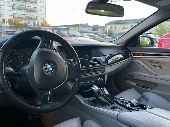 BMW 520d 5 of 5