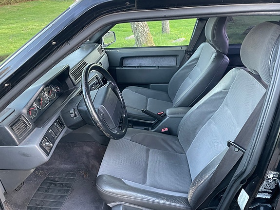 Volvo 940 4 of 16