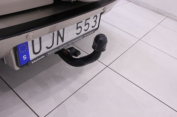 Toyota RAV4 10 of 29