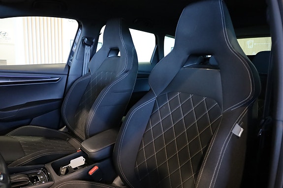 Skoda Karoq 13 of 30