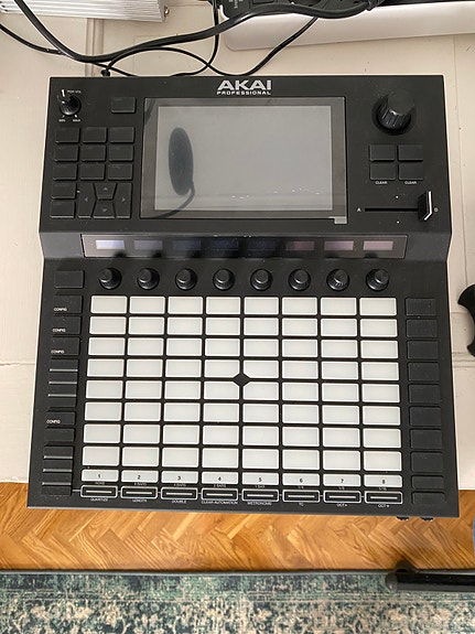 Product image 9 of 9