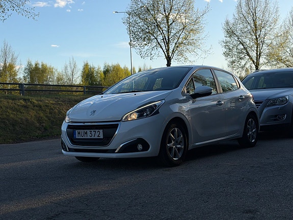 Peugeot 208 9 of 9