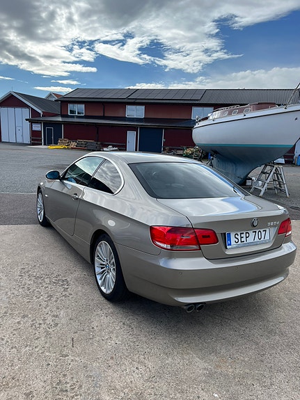 BMW 325d 5 of 5