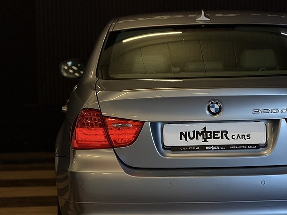 BMW 320d 9 of 27
