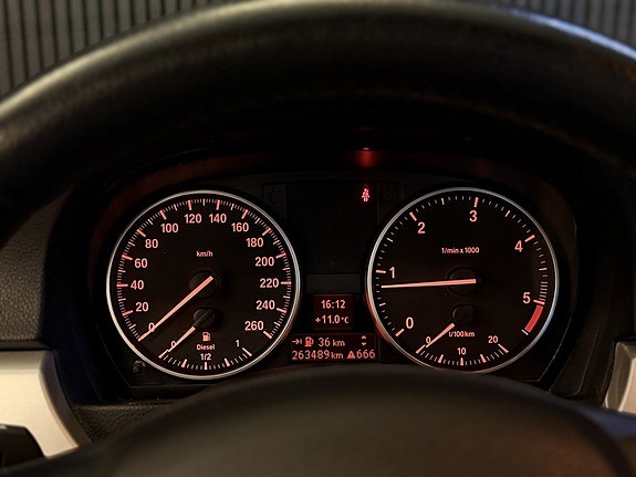 BMW 320d 16 of 27