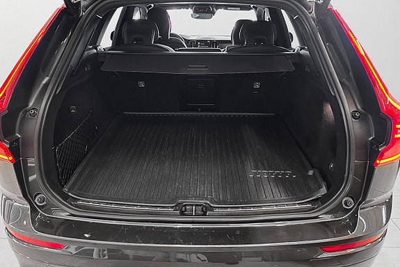 Volvo XC60 23 of 25