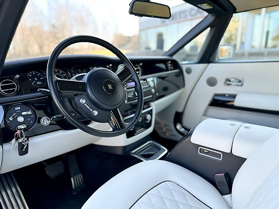 Rolls Royce Phantom 13 of 24
