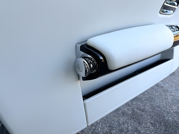 Rolls Royce Phantom 16 of 24