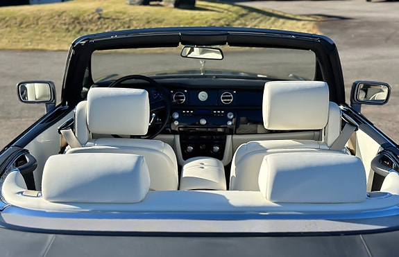 Rolls Royce Phantom 8 of 24