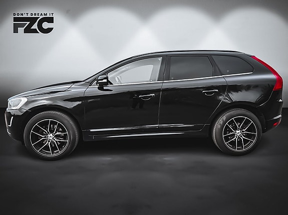 Volvo XC60 3 of 5
