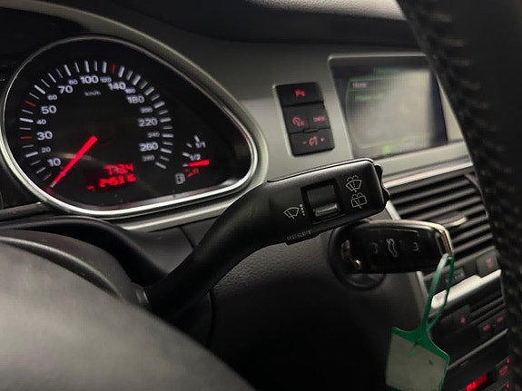 Audi Q7 13 of 25