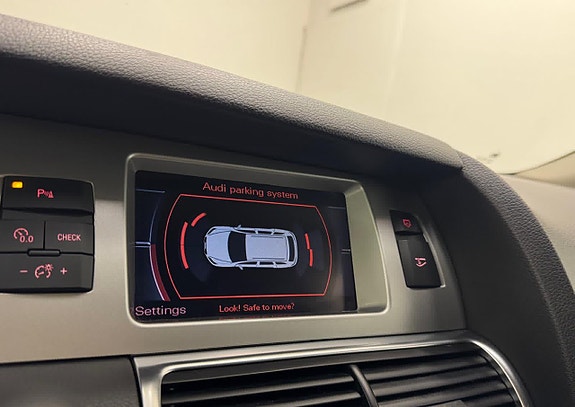 Audi Q7 7 of 25