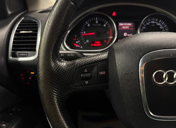 Audi Q7 16 of 25