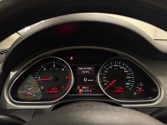 Audi Q7 10 of 25