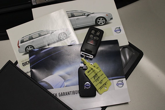 Volvo V70 20 of 26