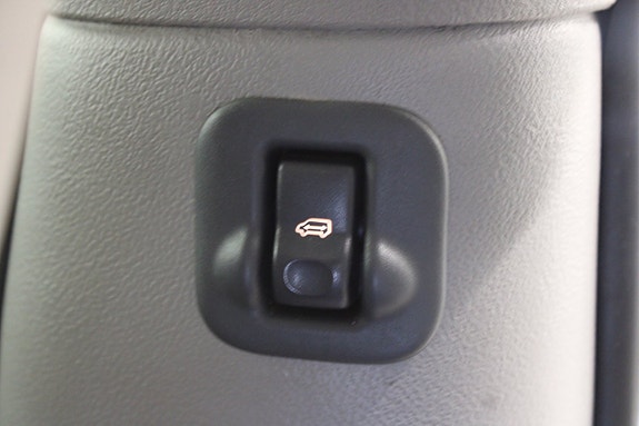 Chevrolet Uplander 9 of 16