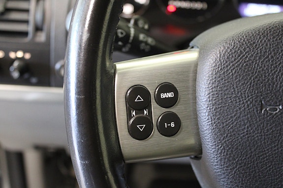 Chevrolet Uplander 10 of 16