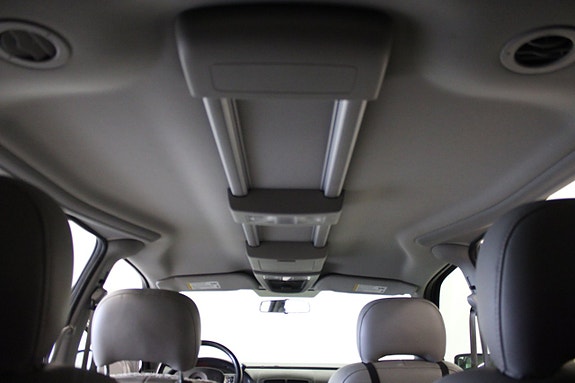 Chevrolet Uplander 11 of 16
