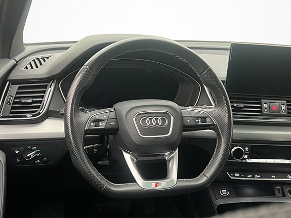 Audi Q5 15 of 30