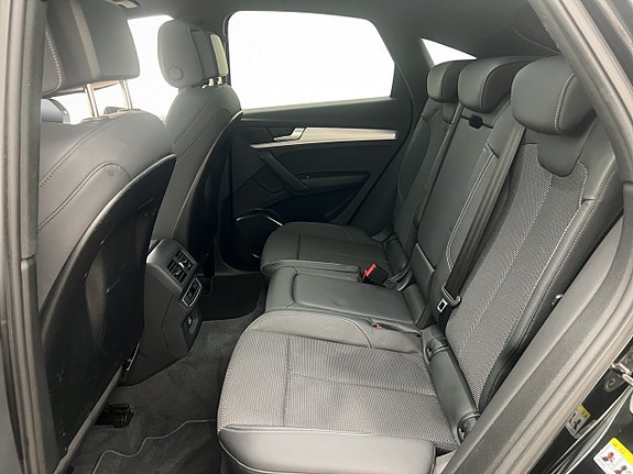 Audi Q5 14 of 30
