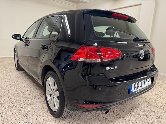 Volkswagen Golf-Serie 4 of 12