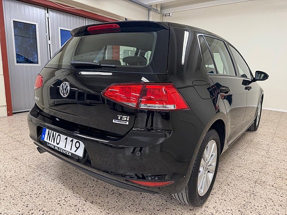 Volkswagen Golf-Serie 5 of 12