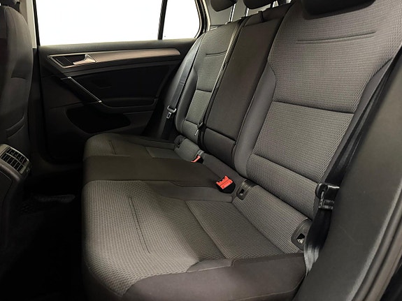 Volkswagen Golf-Serie 9 of 12