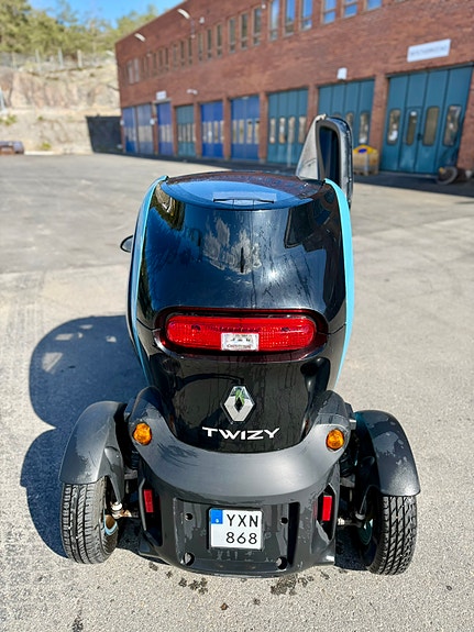 Renault Twizy Urban 80 3 of 4