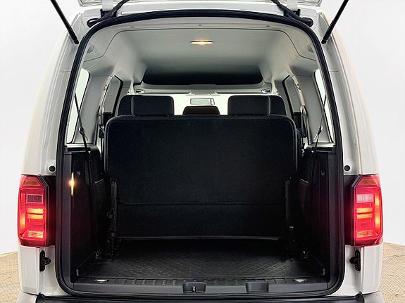 Volkswagen Caddy Maxi 9 of 24