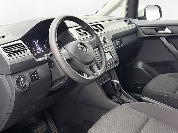 Volkswagen Caddy Maxi 13 of 23