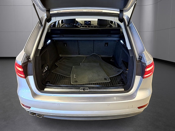 Audi A4 18 of 23