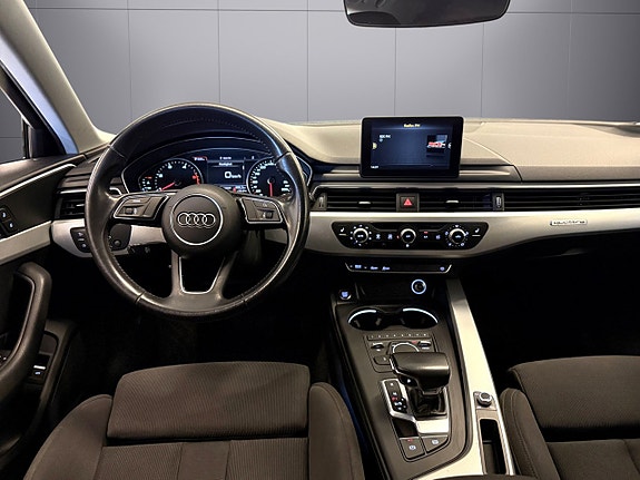 Audi A4 19 of 23