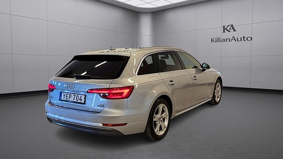 Audi A4 4 of 23