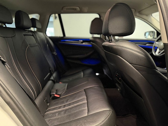 BMW 520d 18 of 24