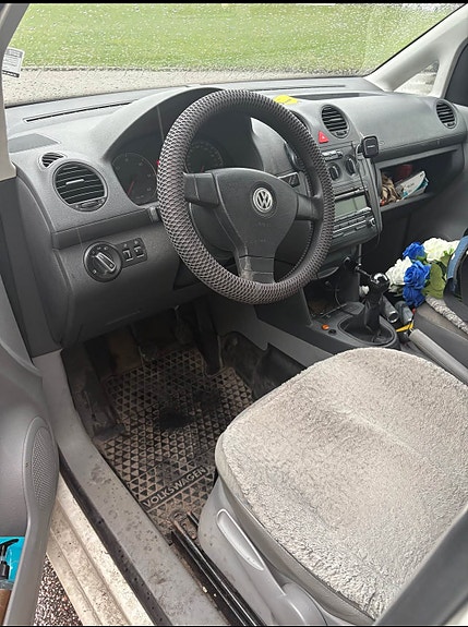Volkswagen Caddy Maxi 5 of 5