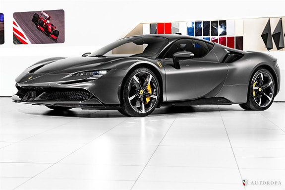 Ferrari SF90 Stradale 2 of 5