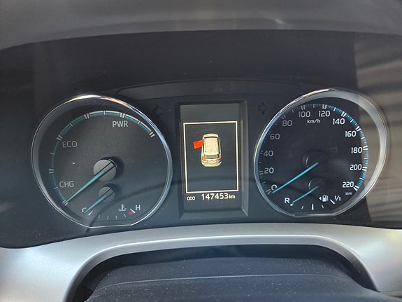 Toyota RAV4 11 of 11