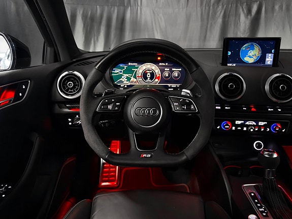 Audi RS3 22 of 30