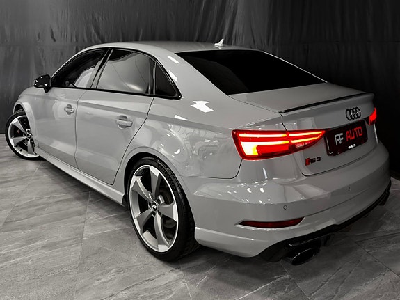 Audi RS3 13 of 30