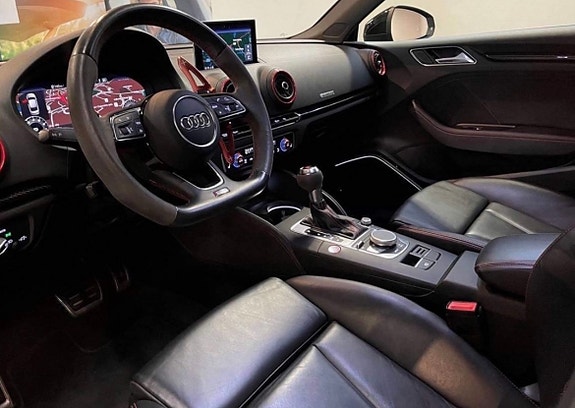 Audi RS3 3 of 4