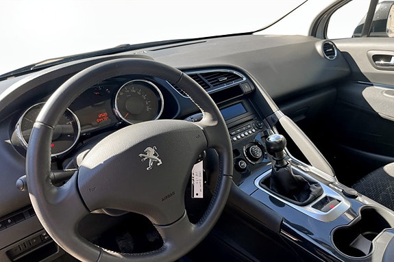 Peugeot 3008 5 of 5