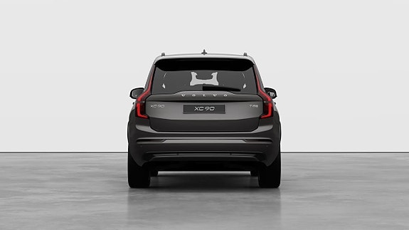 Volvo XC90 4 of 5