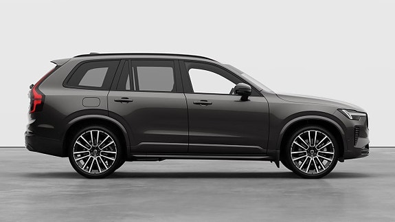 Volvo XC90 5 of 5